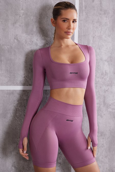 Reignited Seamless Long Sleeve Scoop Neckline Crop Top in Pink