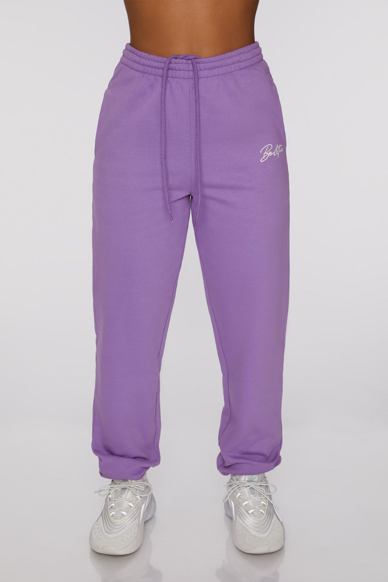 Bo+Tee Always Improving Branded Petite Sweatpants Moradas | JQFR43607