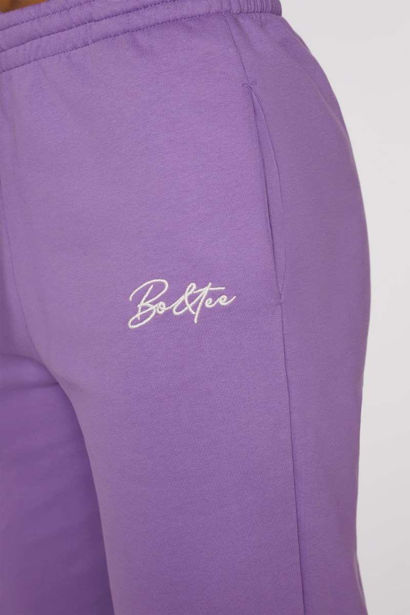 Bo+Tee Always Improving Branded Petite Sweatpants Moradas | JQFR43607