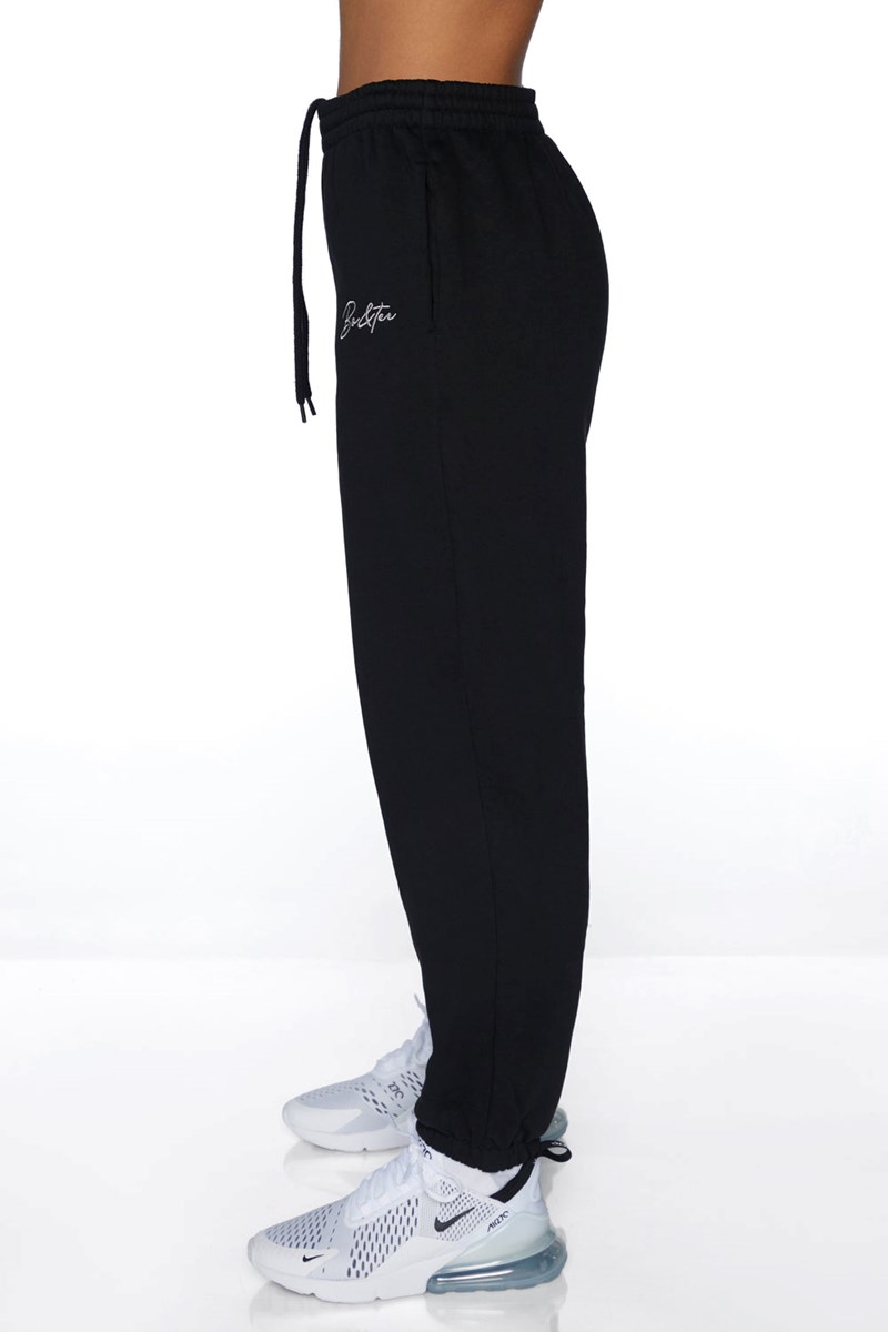 Bo+Tee Always Improving Branded Sweatpants Negras | MWOT05482