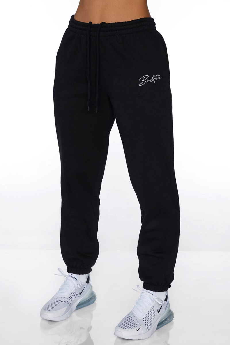 Bo+Tee Always Improving Branded Sweatpants Negras | MWOT05482