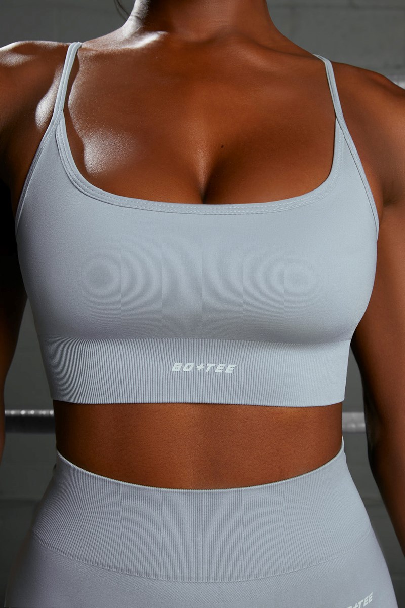 Bo+Tee Awaken Square Neck Seamless Sports Bra Azules Claro | MCHA57043