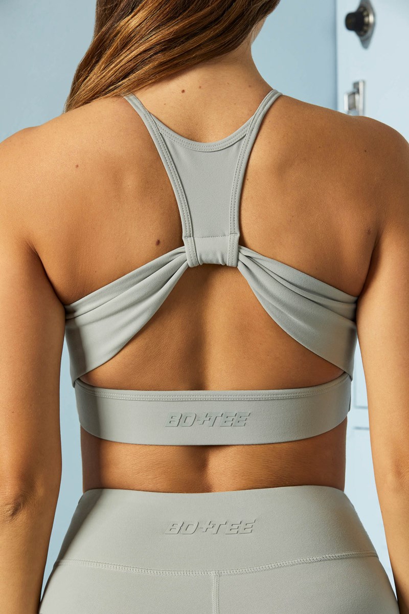 Bo+Tee Competitive Racer Front Cut Out Back Crop Top Gris | BXWY15832