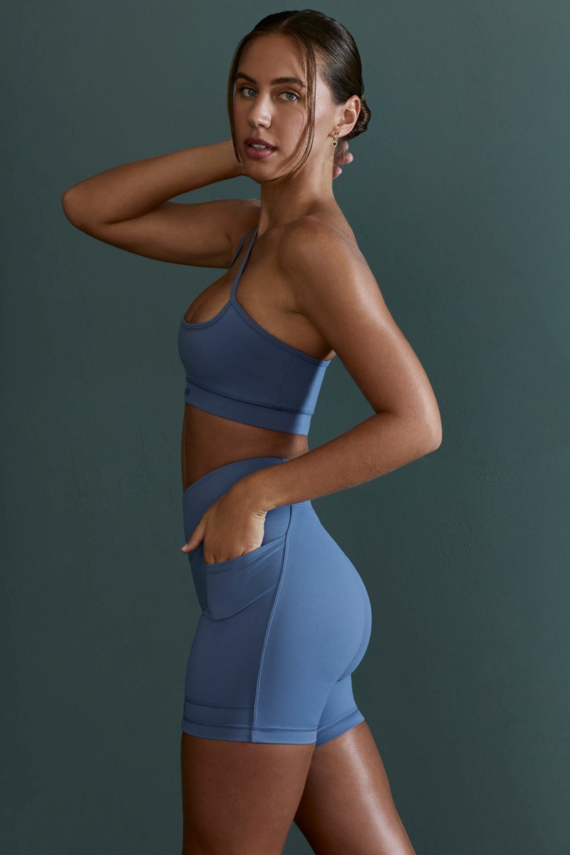 Bo+Tee Enhance Asymmetric Neckline Sports Bra Azules | GLJI02147