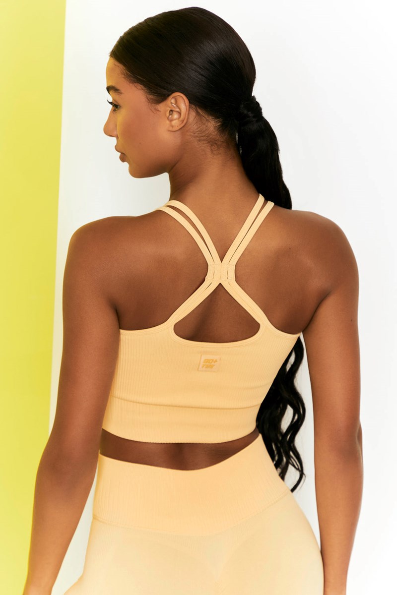 Bo+Tee Feel Your Power Acanalado Racer Crop Top Amarillo | WMDC12597