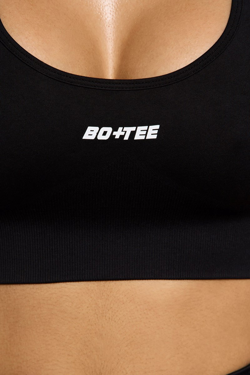 Bo+Tee Focused Halter Neck Supportive Sports Bra Negras | MNIZ20461