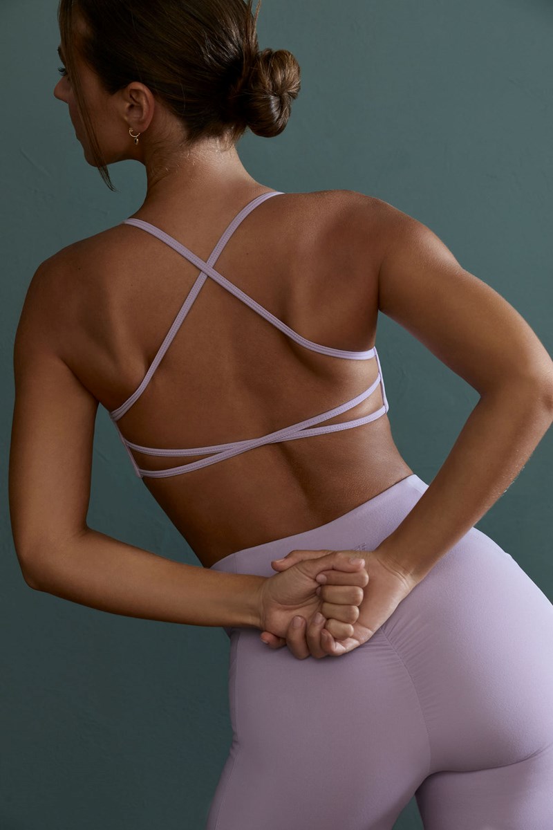 Bo+Tee Growth Scoop Neck Open Back Sports Bra Lilac | AOJG34196