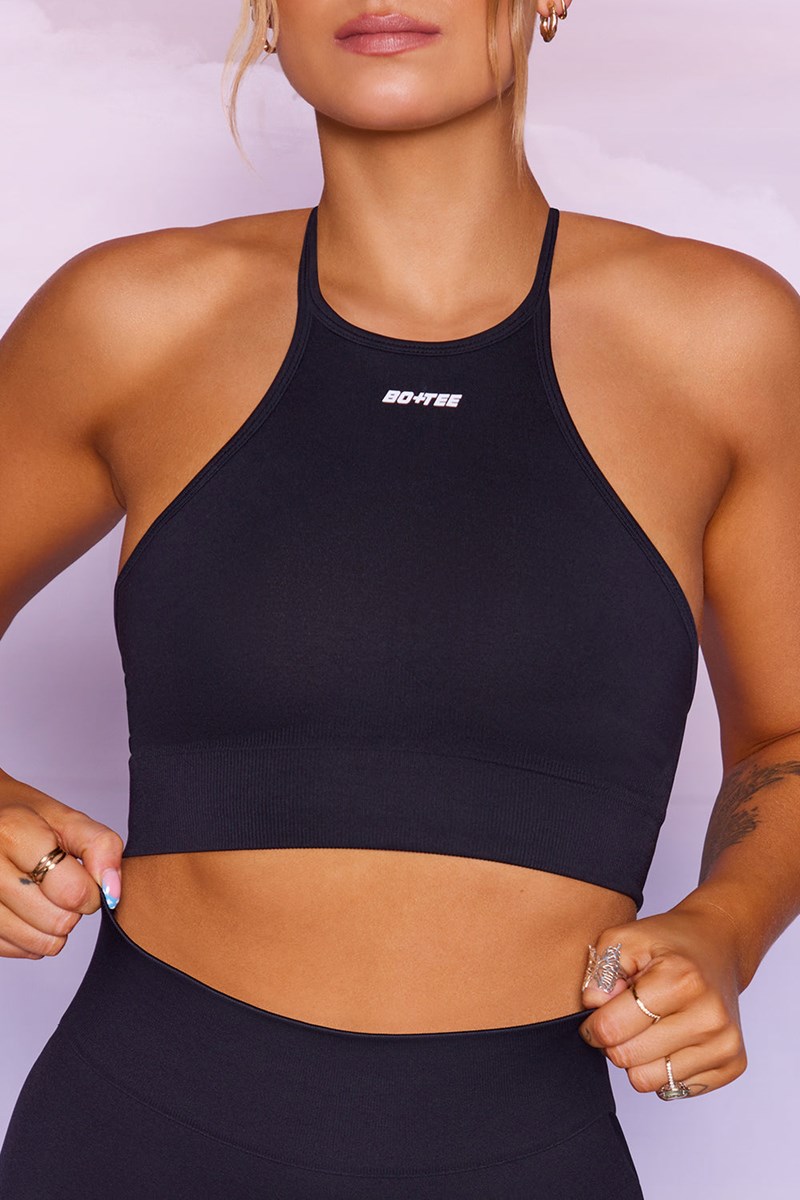 Bo+Tee Incline Seamless High Neckline Cross Back Crop Top Negras | ZSPJ30142