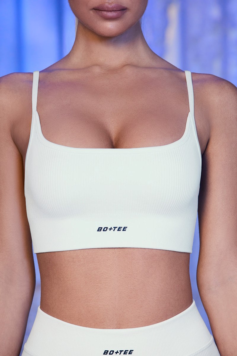 Bo+Tee Optimum Tiras Sports Bra Blancas | GNHO60174