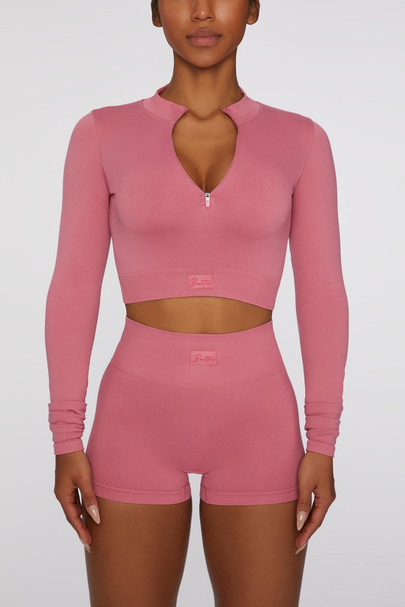 Bo+Tee Reach For It Seamless Long Sleeve Zip Up Crop Top Rosas | BXZA32806