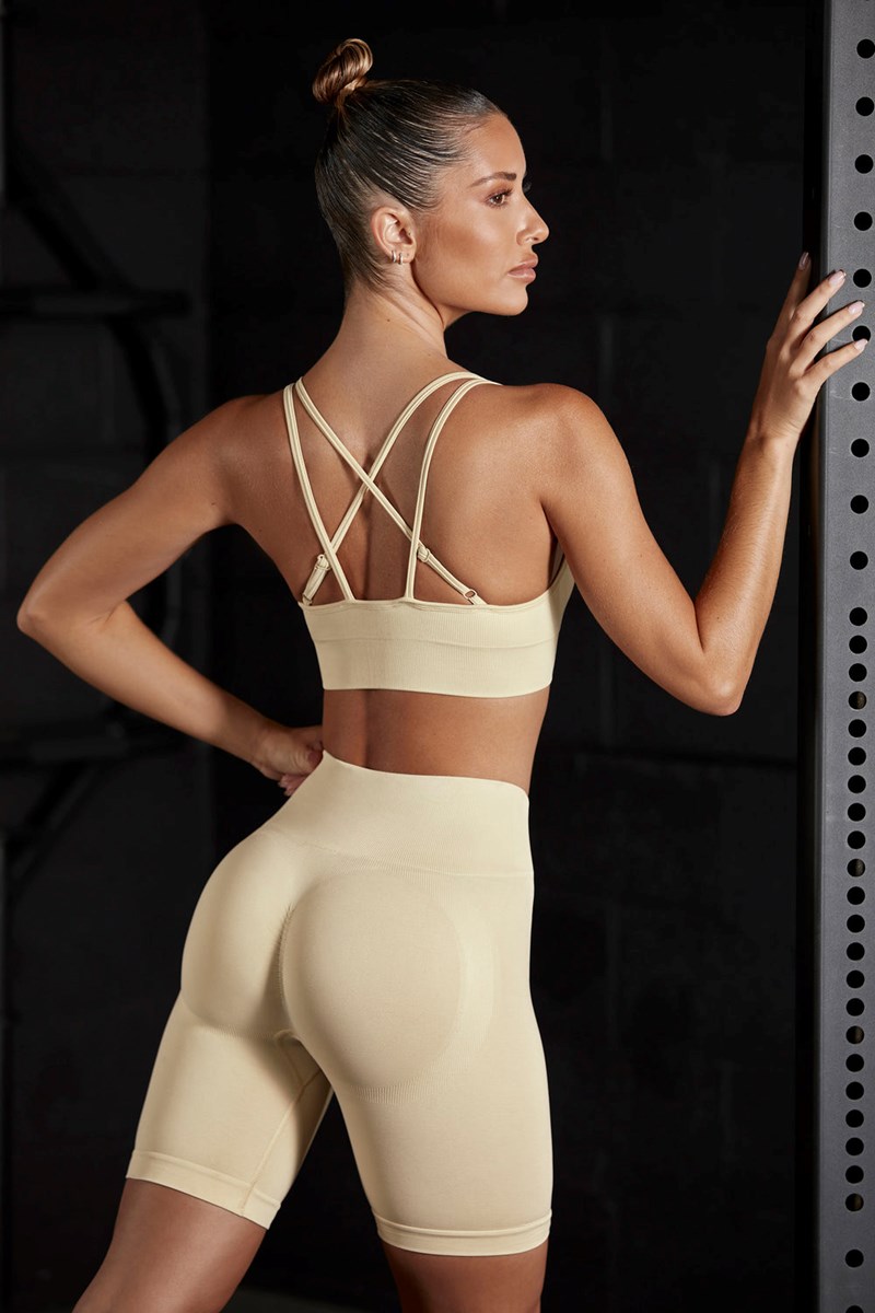 Bo+Tee Streamline Seamless Supportive Sports Bra Beige | JPKE52160