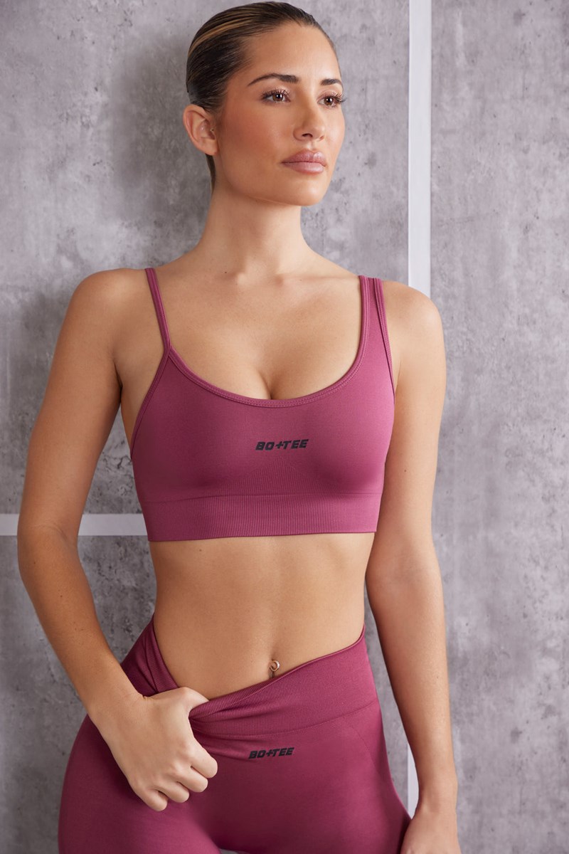 Bo+Tee Stretch Asymmetric Sports Bra Rosas Oscuro | DWVH56381